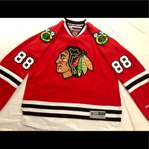 NWOT AUTHENTIC REEBOK NHL PATRICK KANE JERSEY #88